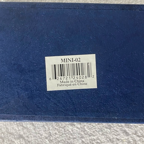 Vintage T. Limoges Casa Elite Miniature Porcelain Creamer & Sugar Bowl Set - Picture 7 of 13